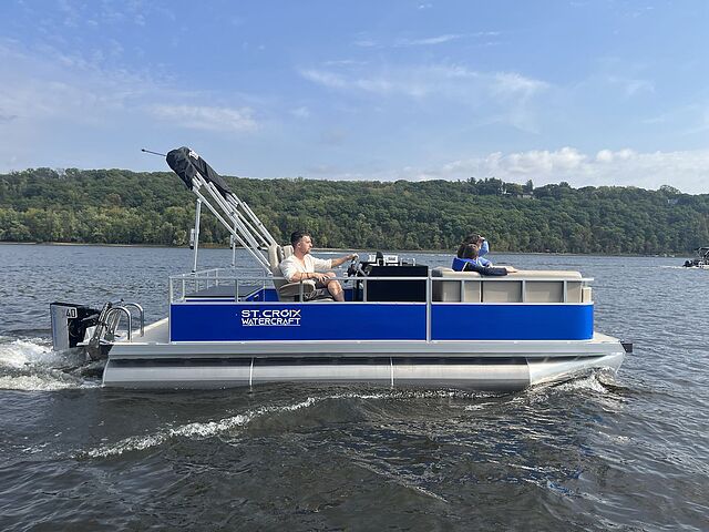 Northstar Pontoons - 16'