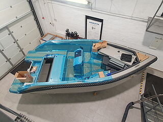 Silver Yacht - Silver 555