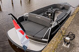 Van Vossen - E-Tender 650