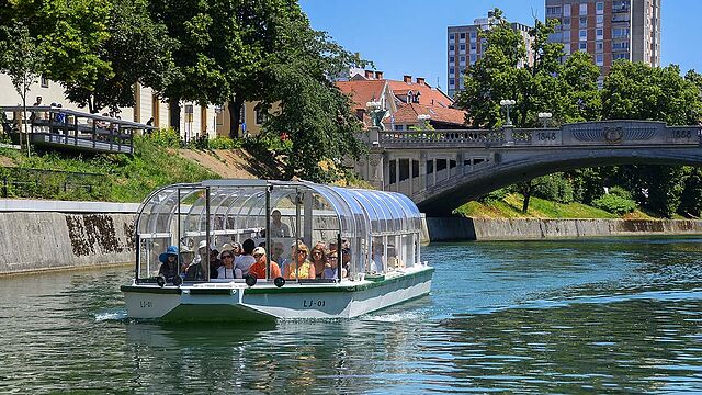 Sea Ark - Ljubljanica Tour Boat