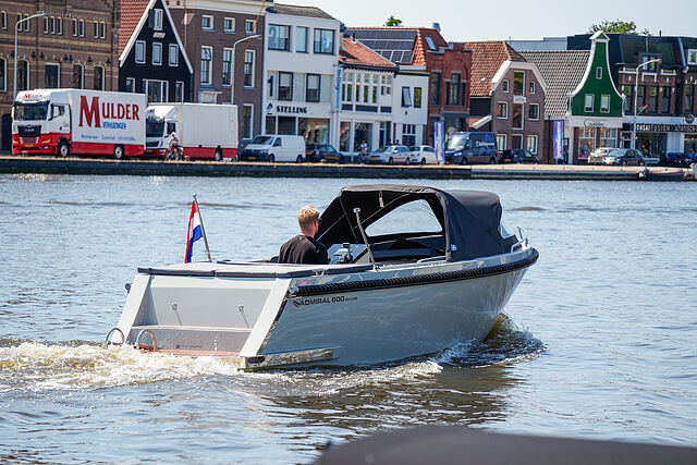 Wormer Watersport - Admiral 600 Deluxe