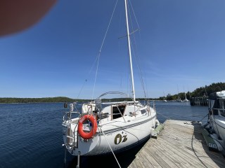 Catalina Yachts - C30