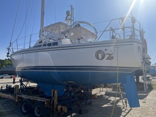 Catalina Yachts - C30