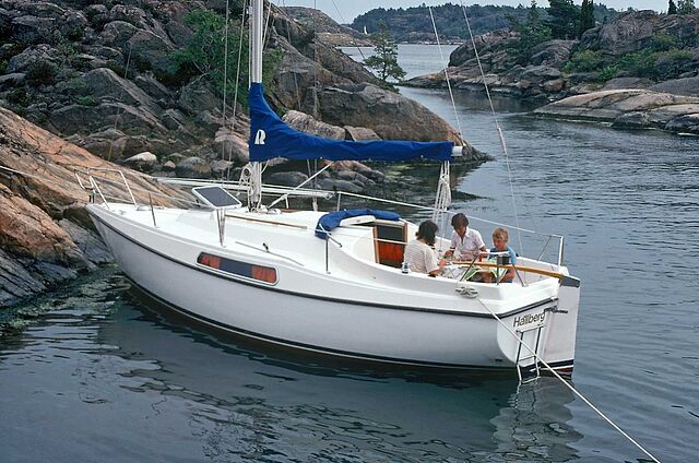 Hallberg-Rassy - 26