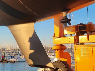 André Mauric Design - Clipper MC