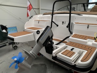 Corsiva Yachting - Coaster 600 DC