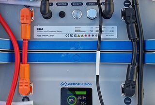 Câble de raccordement de batterie E 0,15 m (positif et négatif)