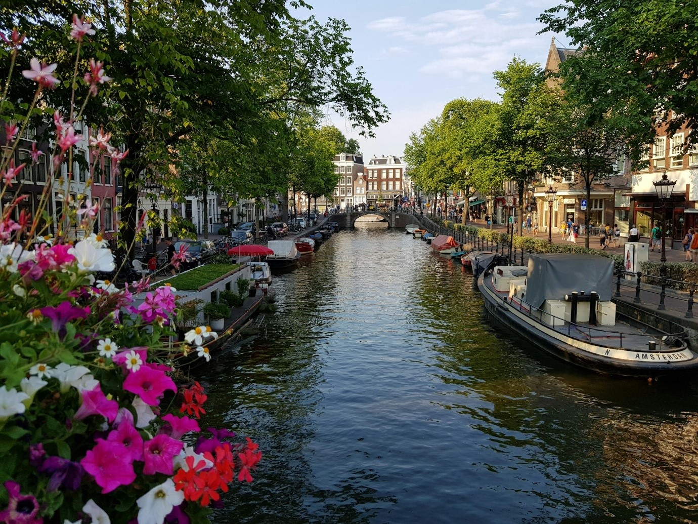 EU Destination 01 Amsterdam Canals