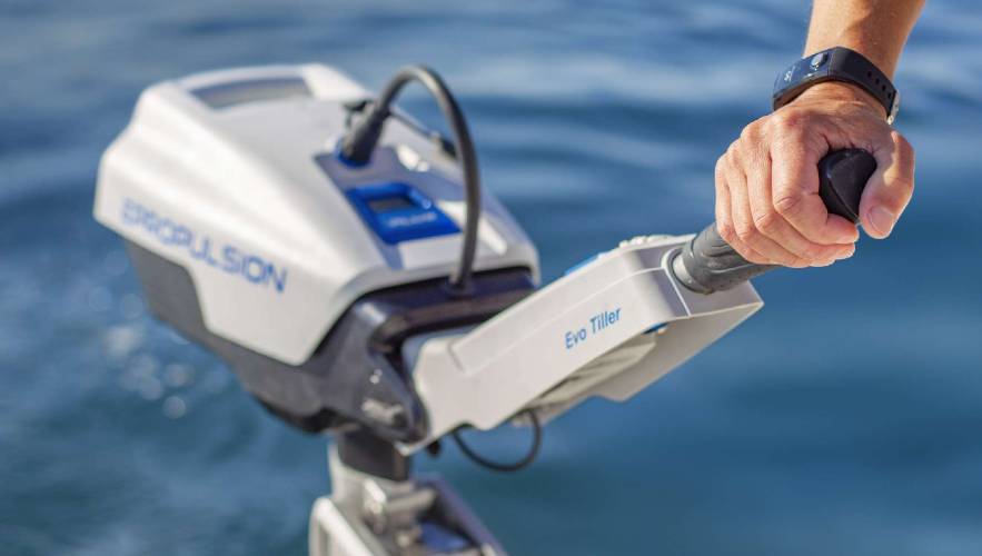 What is Tiller Outboard Motor & How Does It Work