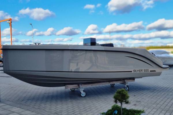 Silver Yacht Silver 555