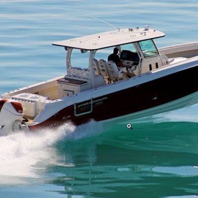 Biggest Outboard Motor Guide: What's the World's Biggest Outboard Engine in 2023