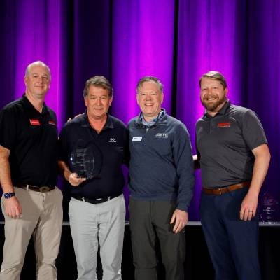 Le moteur hors-bord eLite révolutionnaire eLite d'ePropulsion remporte le prix de l'innovation à Miami