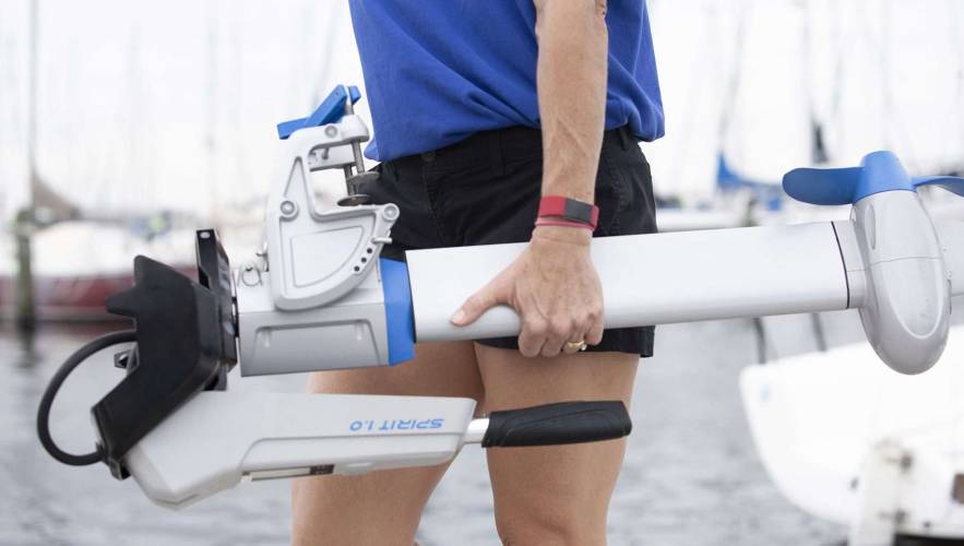 Maintenance on Outboard Motor: A Shortcut to Service Boat Motor